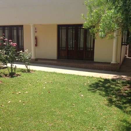 Wozani Lodge 布拉瓦约 外观 照片
