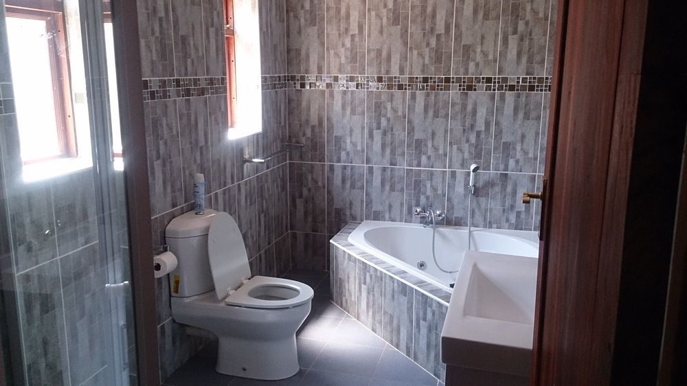 Wozani Lodge 布拉瓦约 外观 照片