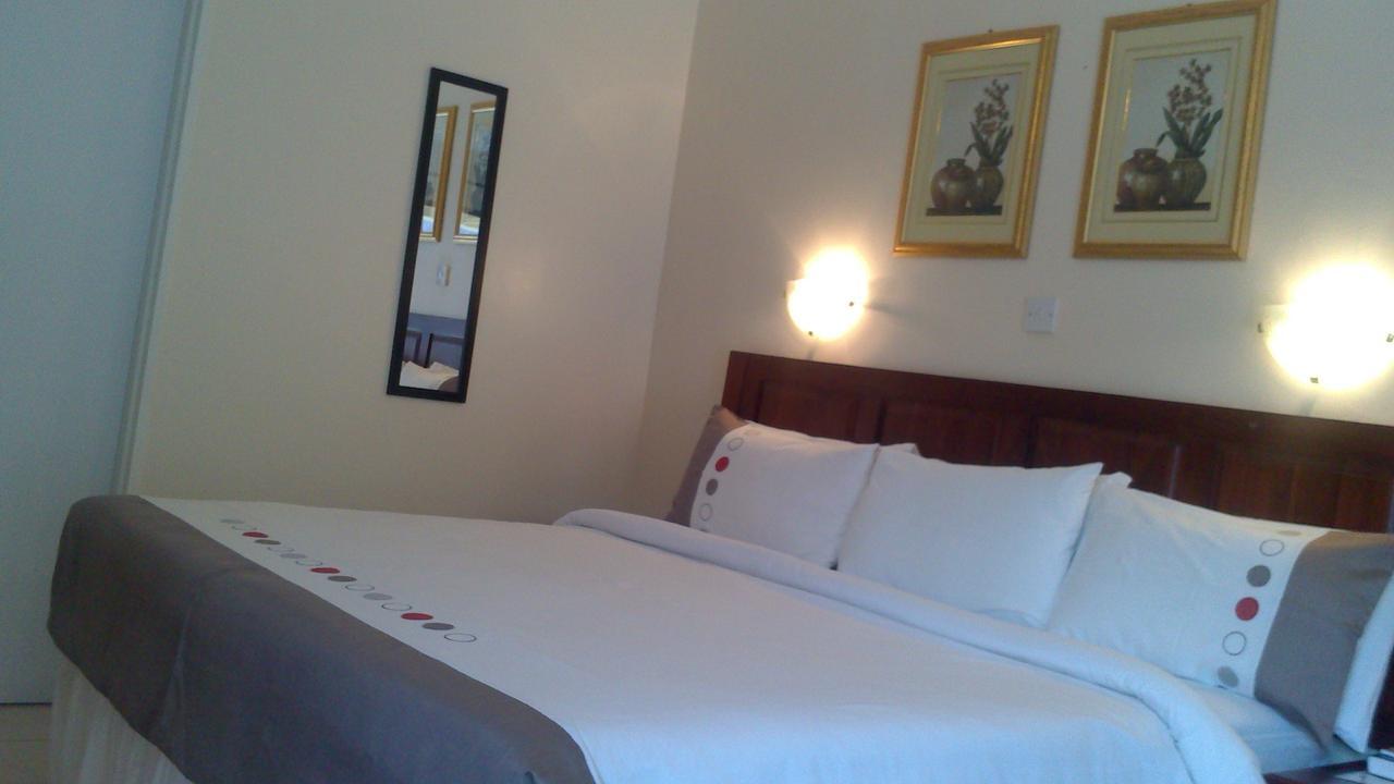Wozani Lodge 布拉瓦约 外观 照片